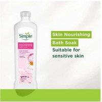 Simple Bath Soak Bundle 1L - Nourishing, Sensitive, Refreshing - Pro-Vitamin B5, Chamomile Oil, Cucumber Extract - For Sensitive Skin - Liquid Bath So
