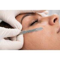 Deep Hydration Facial with Neck, Shoulder & Scalp Massage