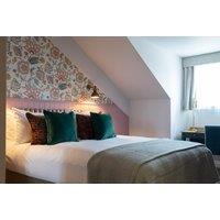 Bicester Stay for Two at Bernwood Park Hotel, Welcome Drink, Late Checkout, Treatment Discount & Dinner Upgrade!