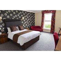 1-2 Night Castlecary Hotel Stay for 2 with Breakfast, Welcome Drink & Late Checkout - Dinner Upgrade Available!