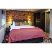 Berkshire Country Stay at Easthampstead Park Hotel with Breakfast, Prosecco & Late Checkout & Dining Upgrade!